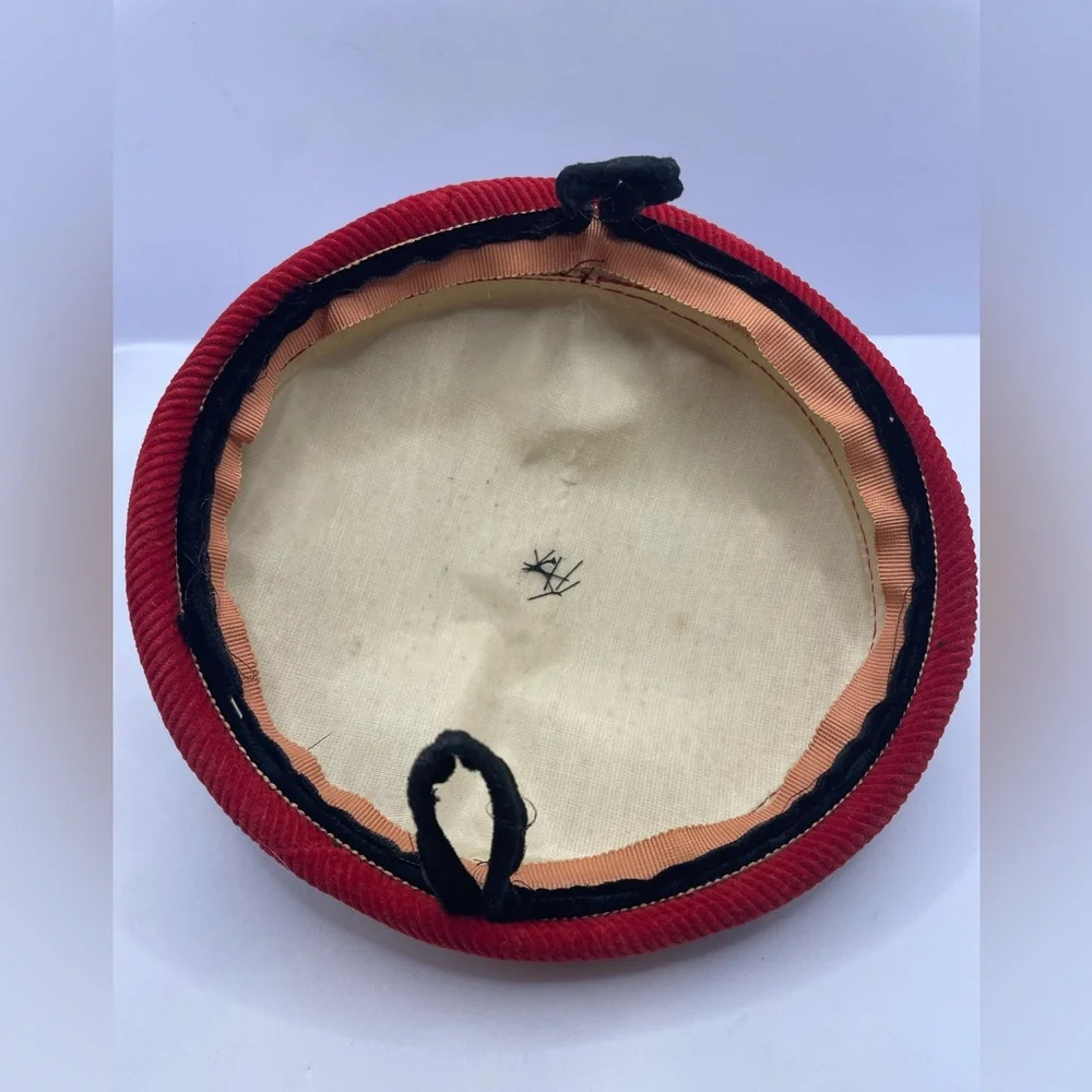Vintage 60s MCM Red & Black Corduroy Calot Partial Hat / Fascinator W Puff - Picture 6 of 8